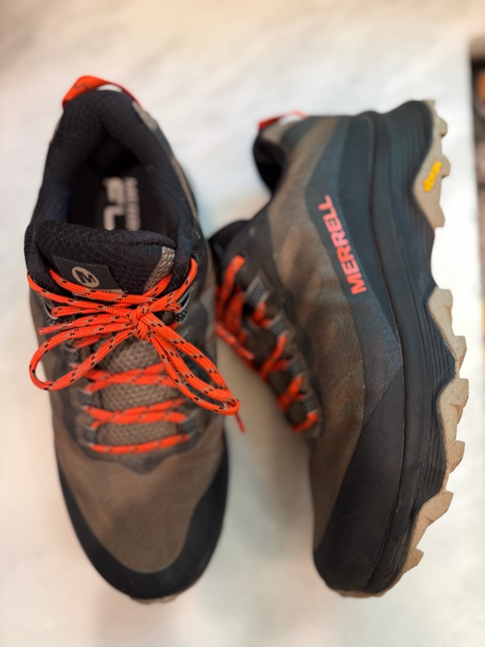 Merrell Moab Speed Trail Hiking Shoes Men’s 8.5 Black Orange Vibram - Picture 2 of 8
